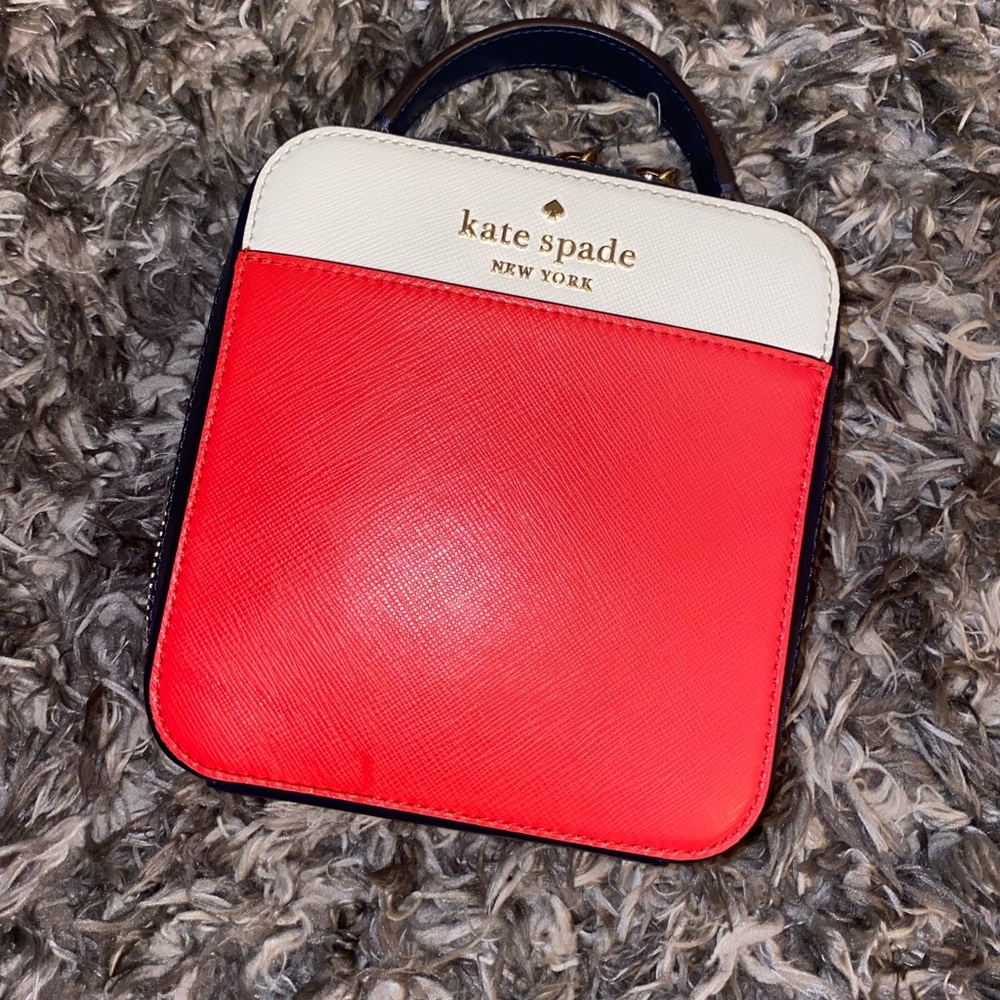 Kate Spade Daisy Vanity Crossbody